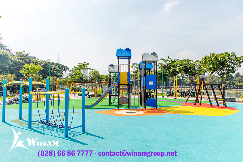 Thiết bị vui chơi đ&oacute;ng vai tr&ograve; quan trọng đối với trẻ em