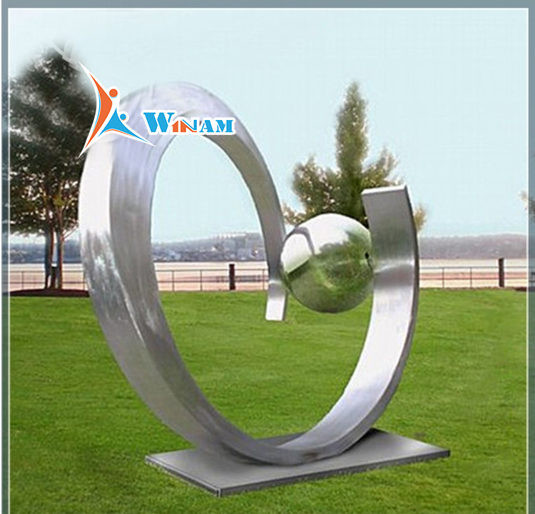 Stainless steel heart shape abstract matt sculpture for garden