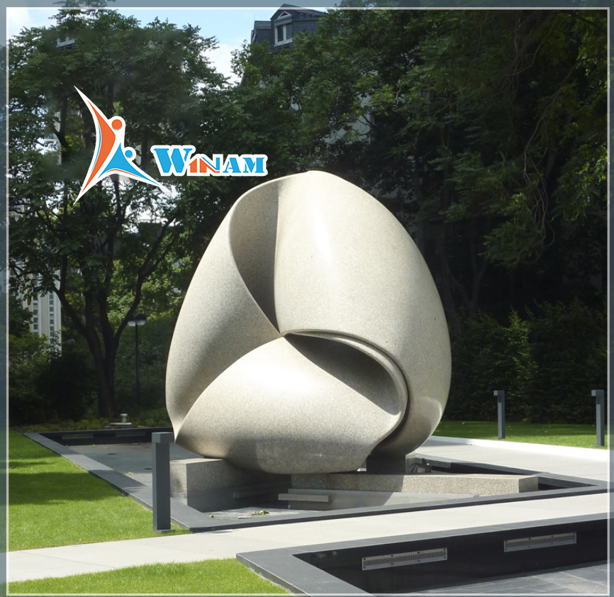 Modern abstract car painting steel heart shape sculpture