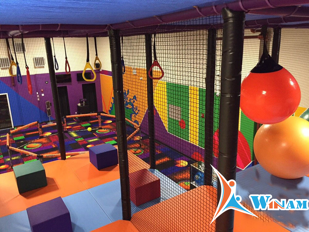 Max Adventures – Brooklyn, NY