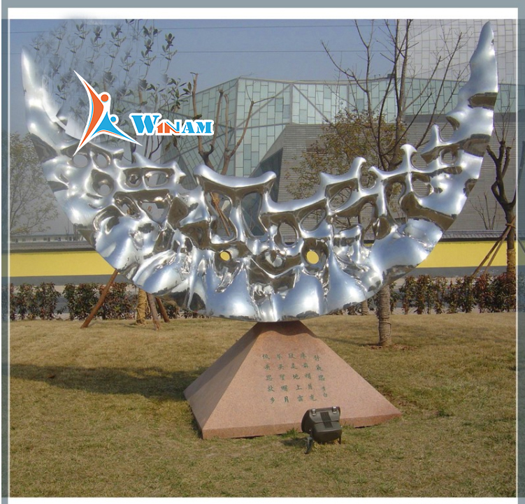 Modern Moon Shape Abstract Art Outdoor Steel Sculptures