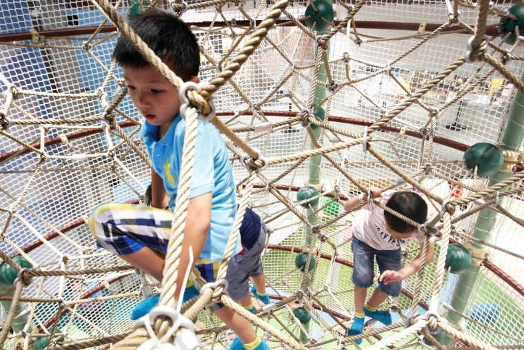 Khu vui chơi Central Festival Ville, Bangkok, Thailand