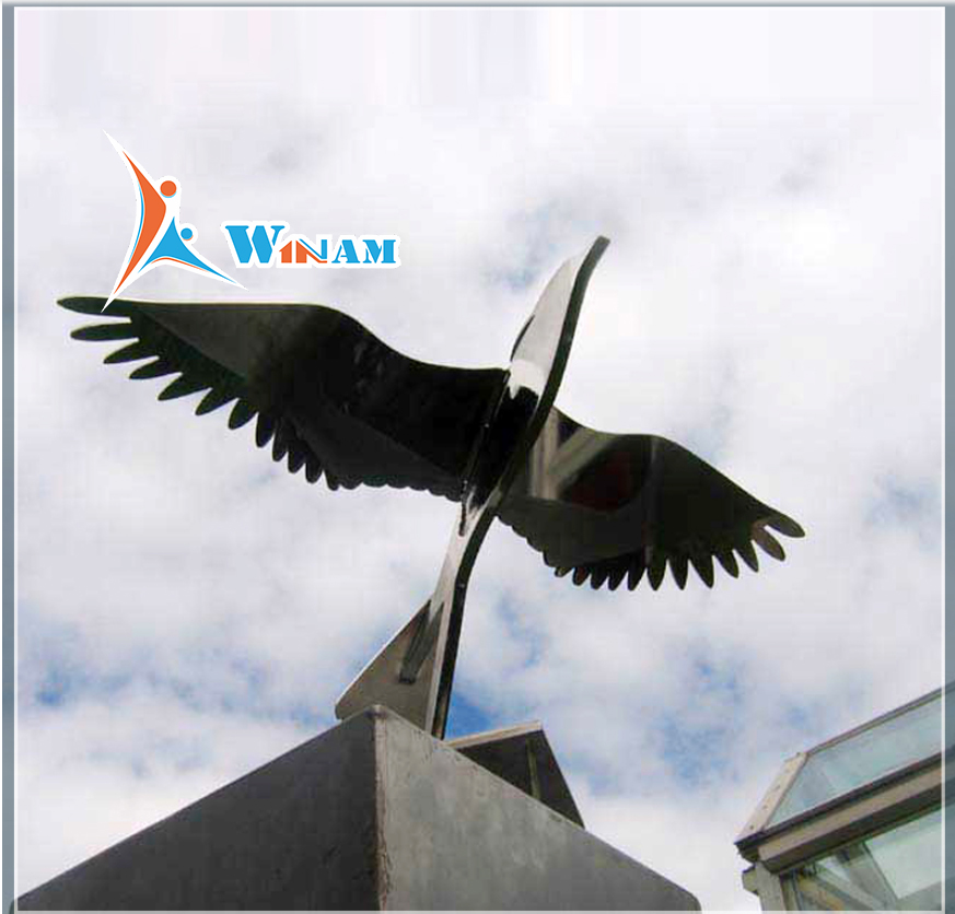 Outdoor abstract metal flying bird sculptures