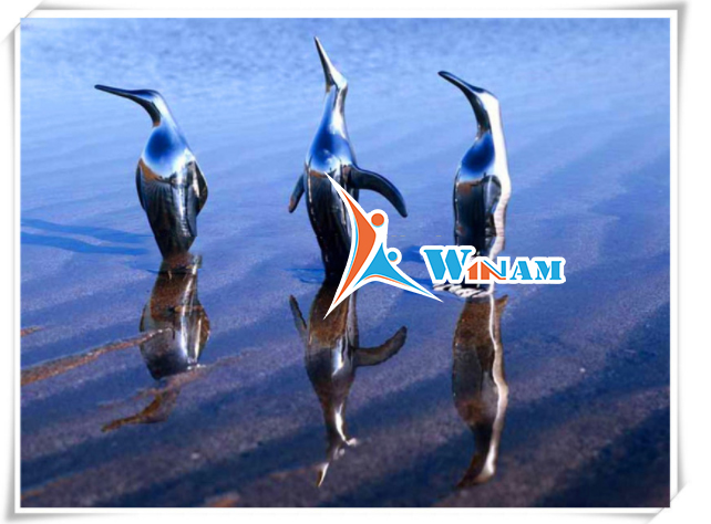 Modern polished penguin stainless steel animal sculpture