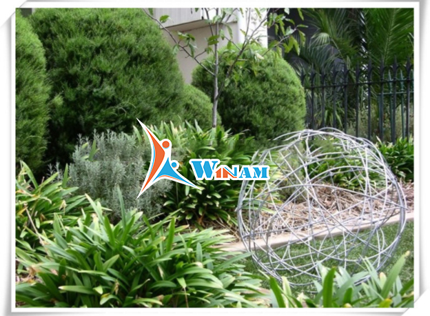 Metal craft garden stainless steel hollow globe sculpture