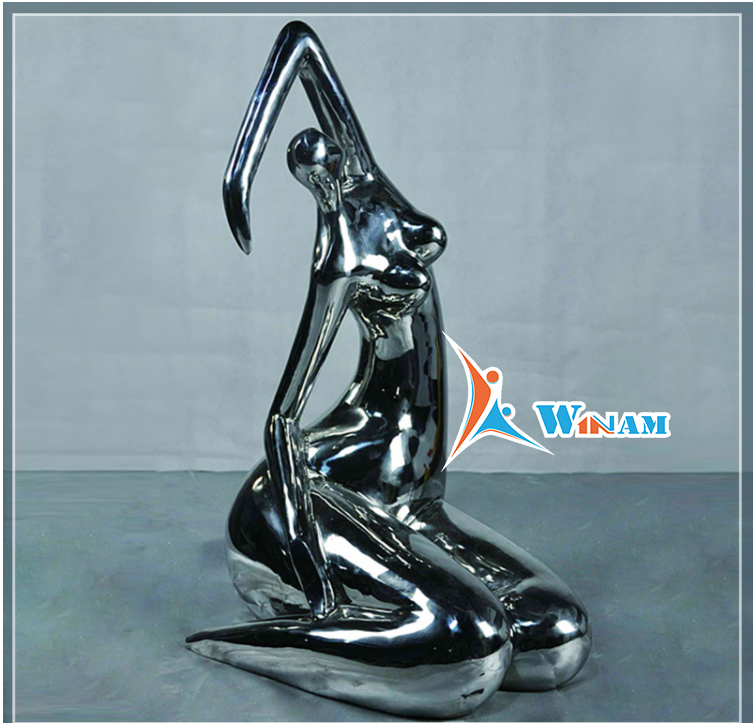 Western Style Naked Stainless Steel Sitting Woman Sculpture
