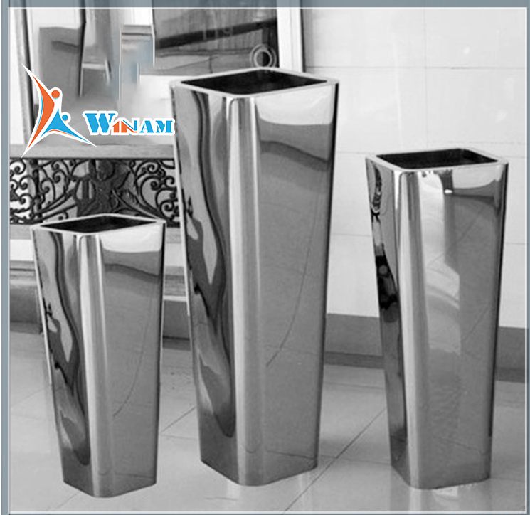 Beautiful vase metal sculpture