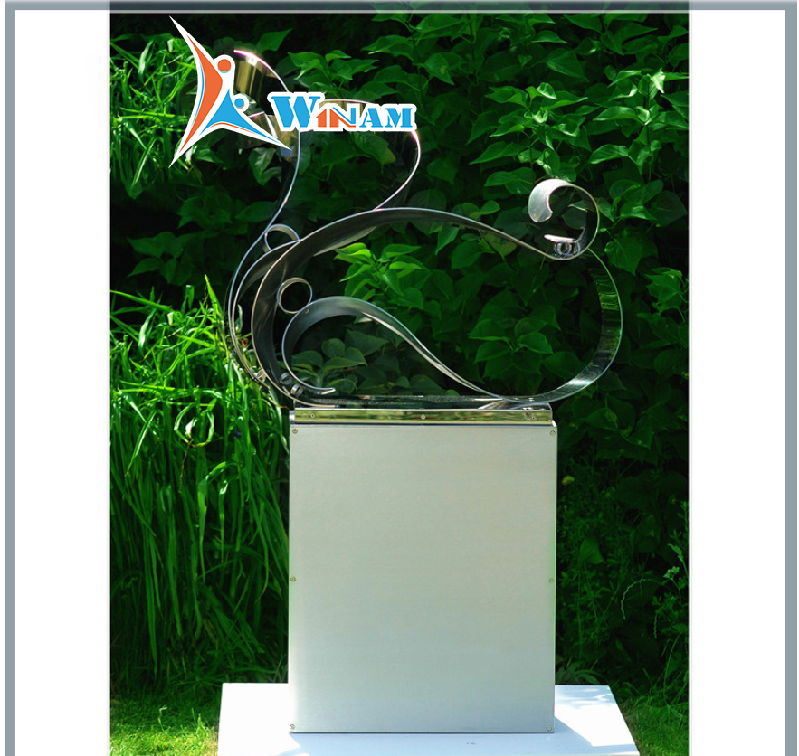 Contemporary Garden Abstract Metal Art Sculpture For Sale
