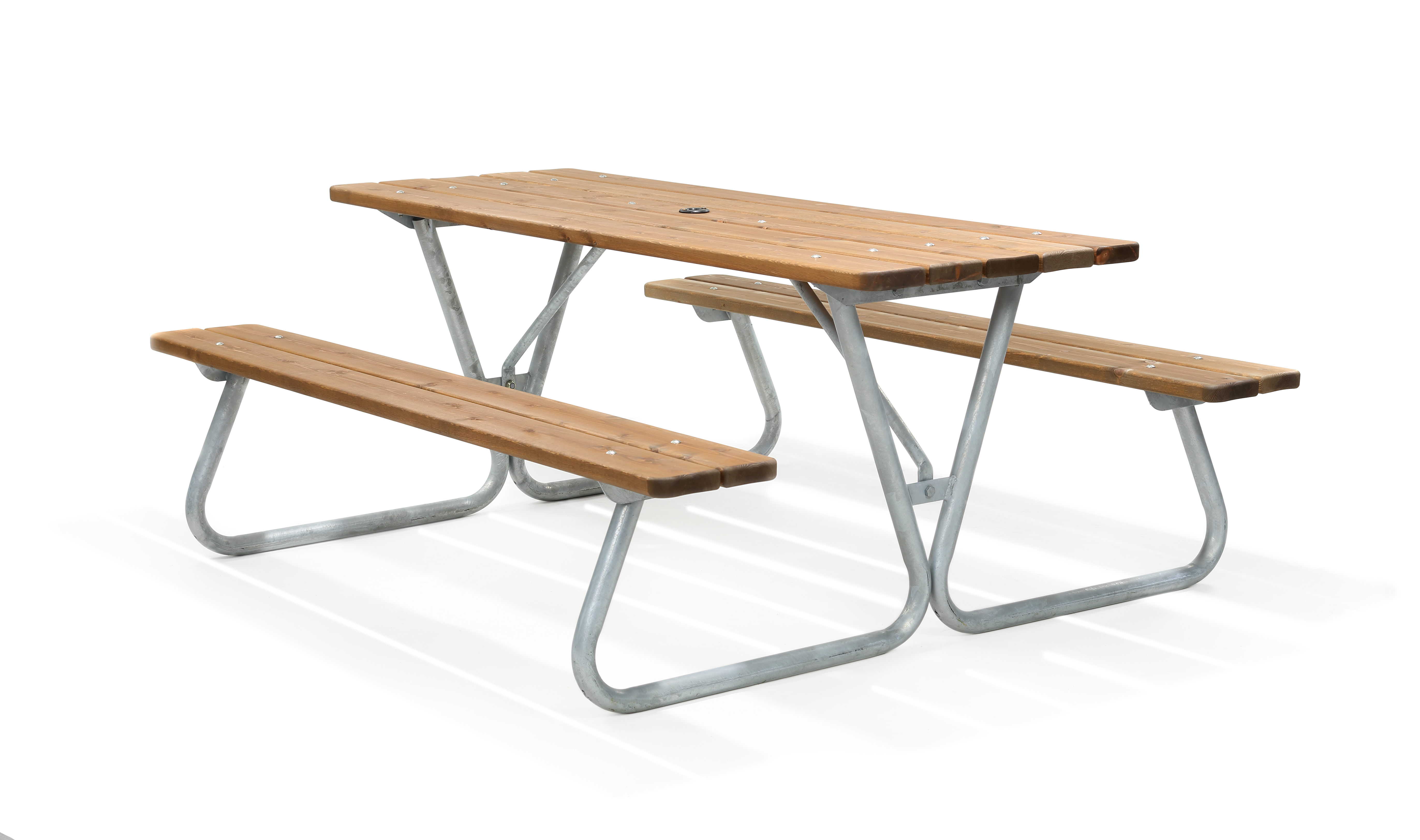 Linnea Picnic Table
