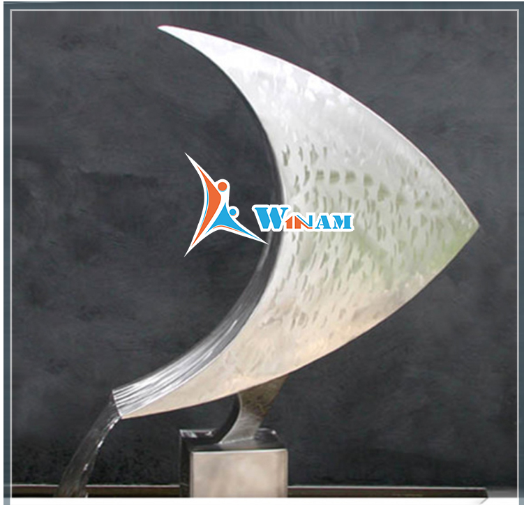 Home Art Decoration Stainless Steel Fish Shape Fountain
