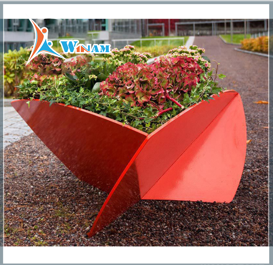 Factory custom metal material bright color flower pot