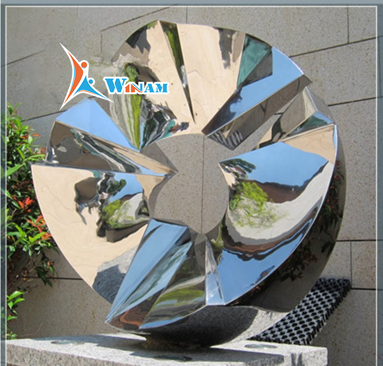 High glossing stainless steel decoration sculpture