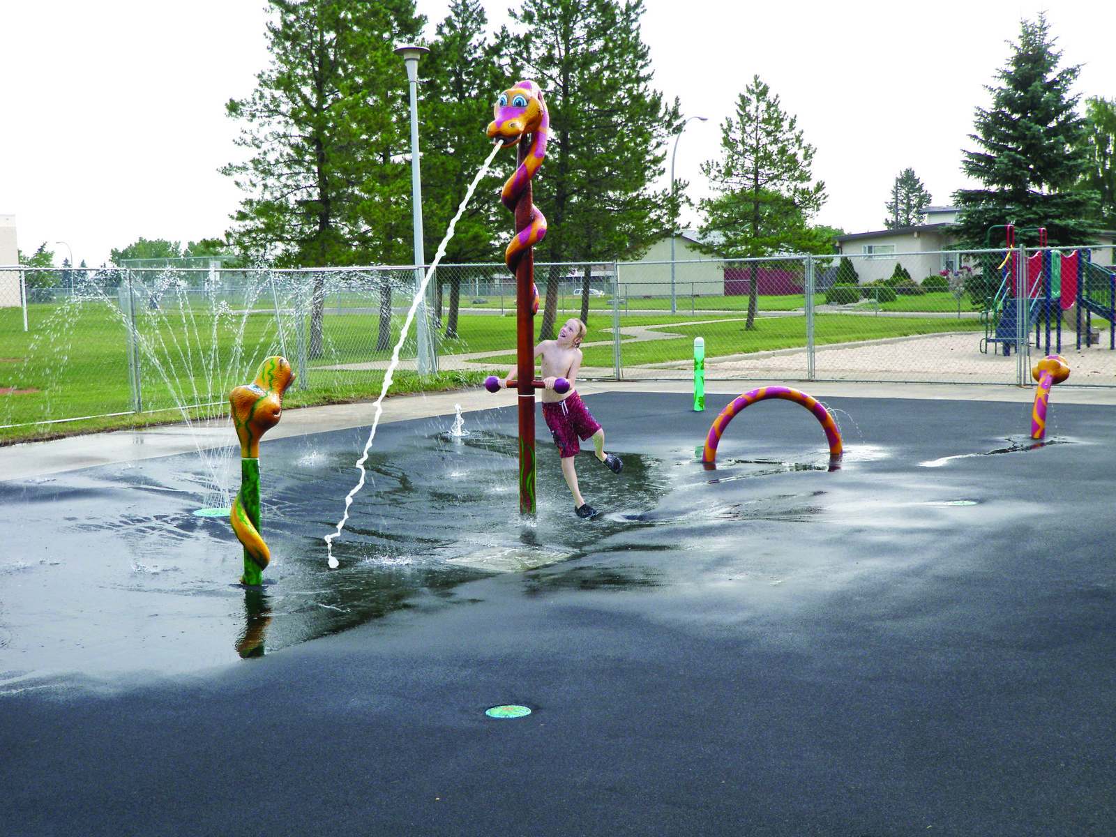 TALL SQWERTS™ SNAKE