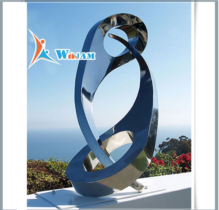 Urban art stainless steel famous sculpture for hotel decoration