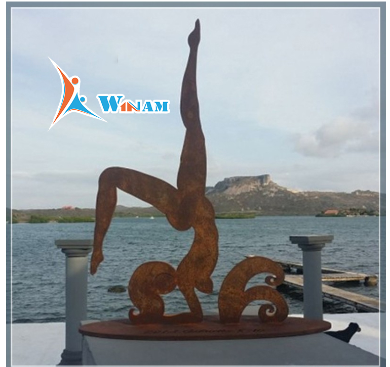 Seaside art decoration corten steel Yoga sculpture