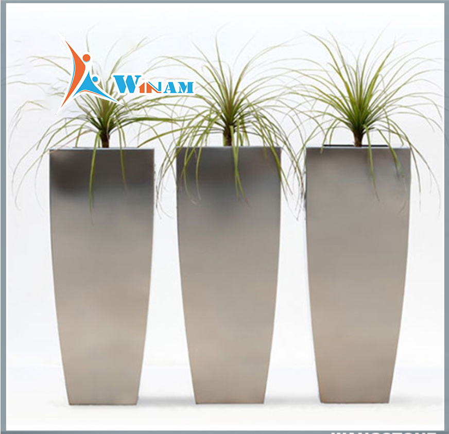 Stainless steel vertical metal garden planter
