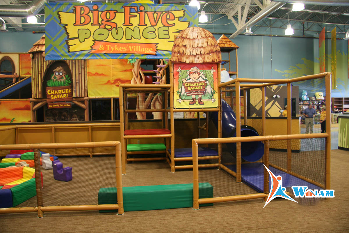 Charlie’s Safari – Lacey, WA