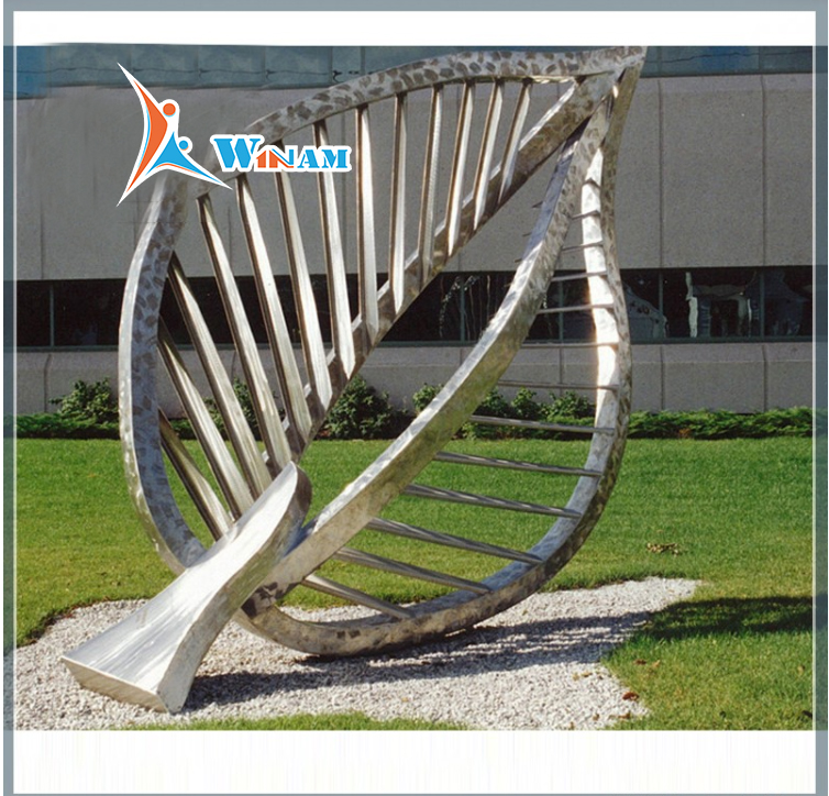 Fancy Stainless Steel Leaf Shape Garden Sculpture