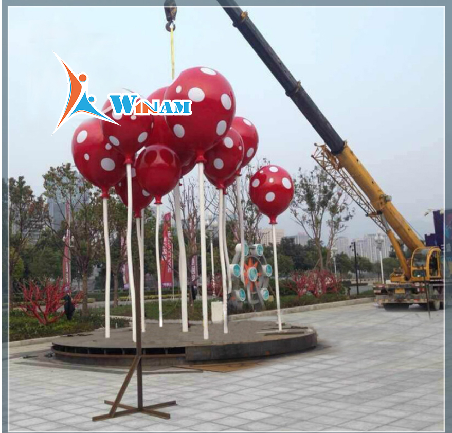 Outdoor art painted finish stainless steel balloon sculpture