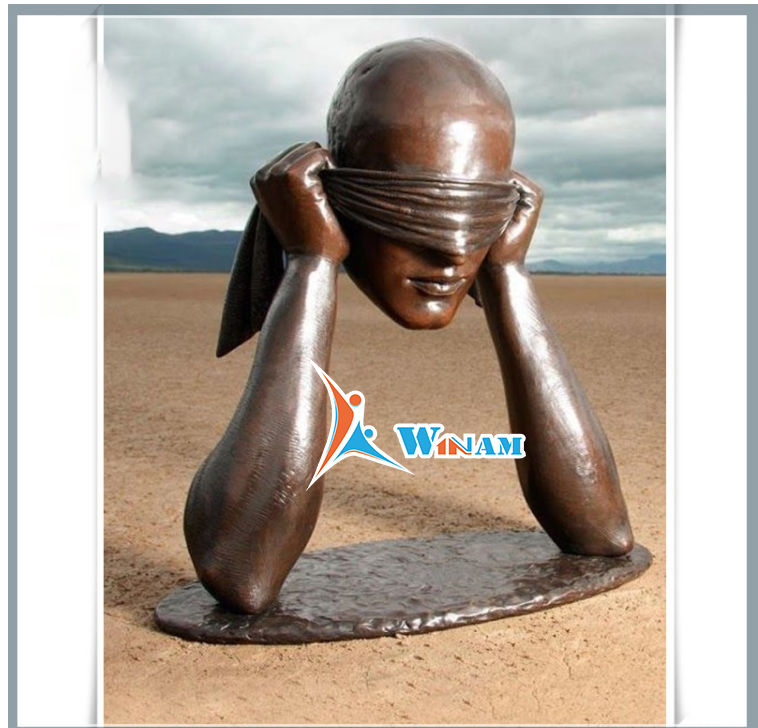 Contemporary home art decoration figure bronze sculpture for sale