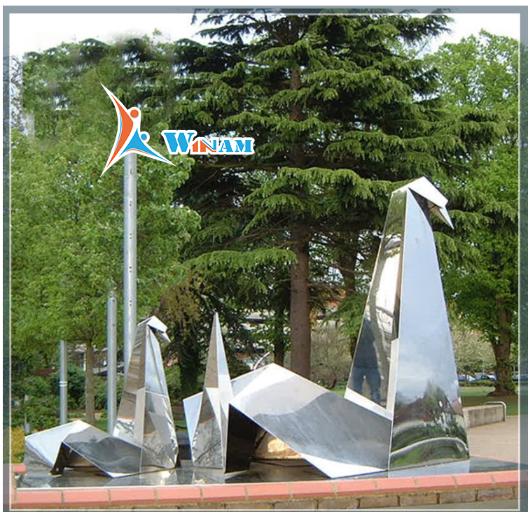 Custom Elegant Stainless Steel Crane Metal Sculpture